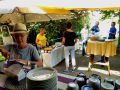 Garagenflohmarkt in Niederwennerscheid
Kuchenverkauf des Bürgervereins auf dem Dorfplatz
Spende für "Die Tafel Neunkirchen-Seelscheid"